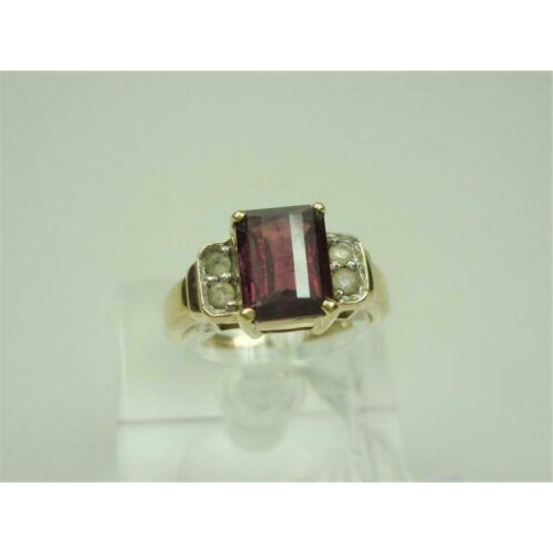Ring goud granaat en edelstenen / Z6251