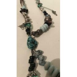 Mooie lange ketting €3,50
