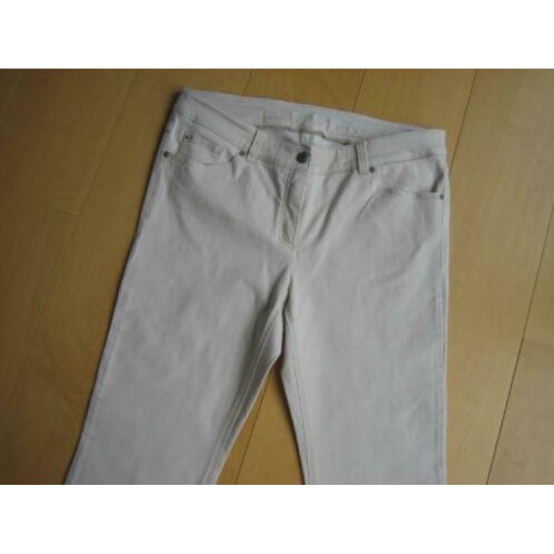 Zeer mooie zandkleurige jeans GERRY WEBER ROXY 46R snazzeys