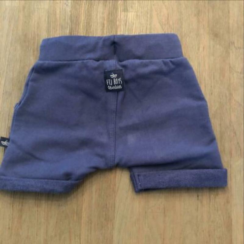 Diverse babykleding aangeboden