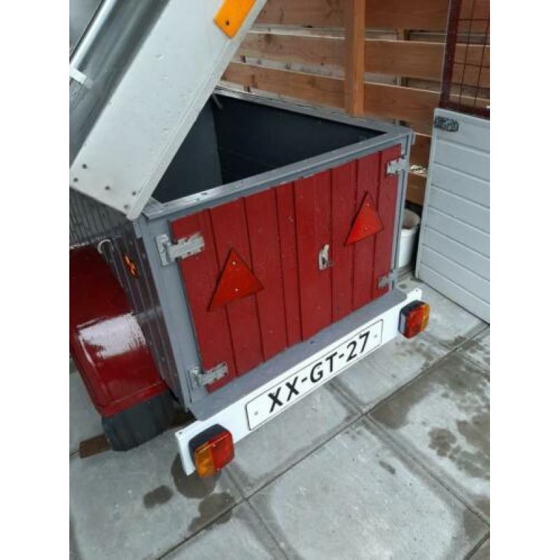 Te koop Bagagewagentje met nieuwe draag beugels 110L 80B 53D