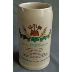 BRAND BIER jaarpul 1973 bierpul pul H19xO11cm 1L year cerami
