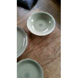 Nieuw 18-delig servies voor 6 personen