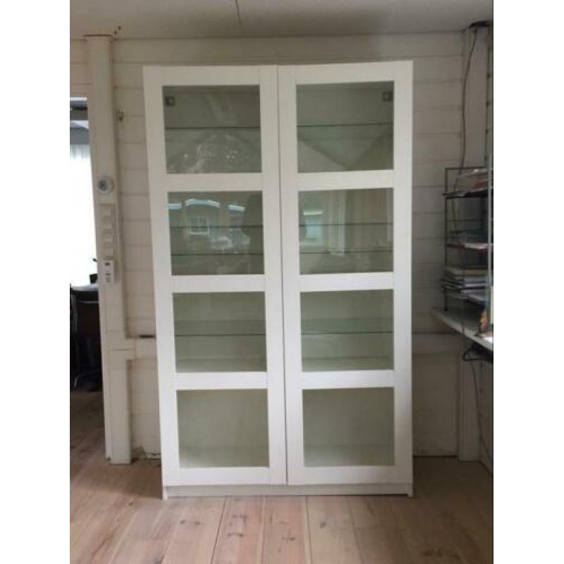Ikea vitrinekast