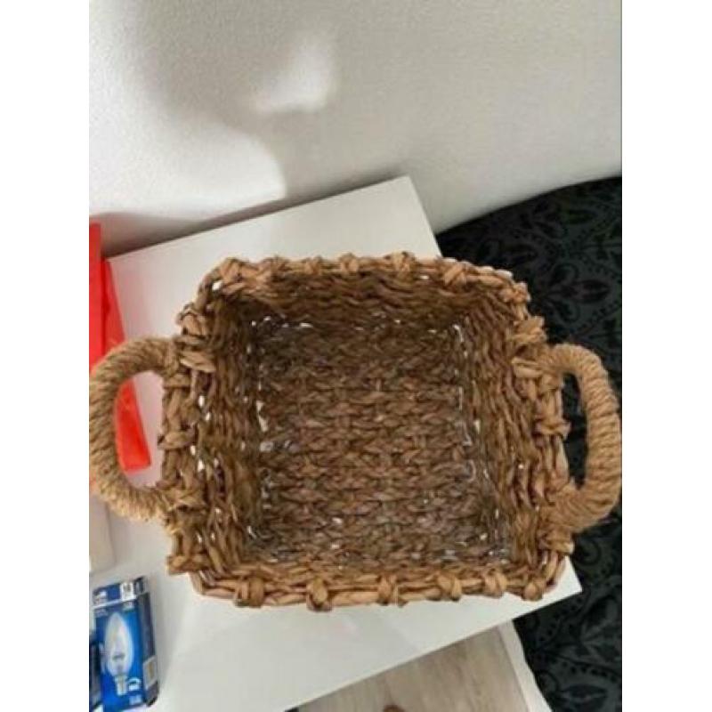 Leuk rietmandje handgemaakt ibizastyle (doe een leuk bod!)