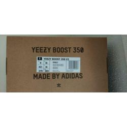 Yeezy 350 tail light maat 42 2/3, 9