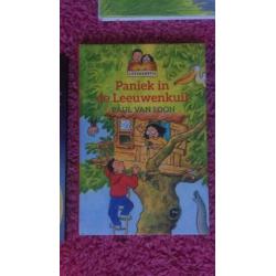 Diverse titels van onder andere Carry Slee, Paul van Loon,