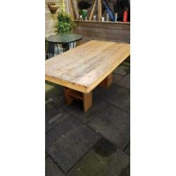 Stijger houten tafel in goede staat