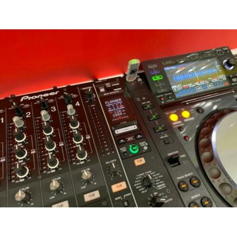 2x CDJ2000nxs + DJM900nxs CDJ2000 CDJ 2000 nexus djm 900 nxs