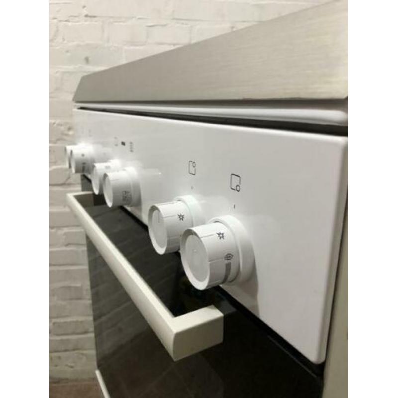 Bosch gasfornuis met 3D oven grill hete lucht in nette staat