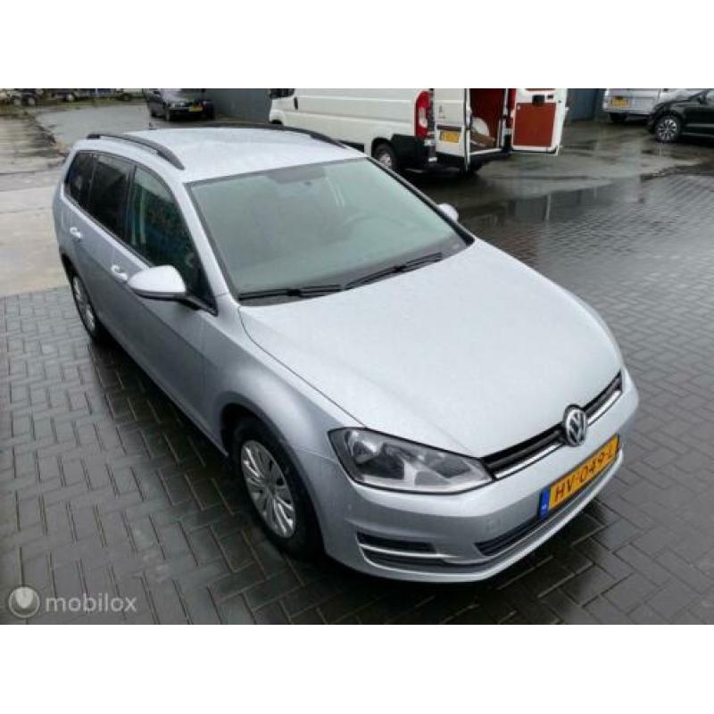Volkswagen Golf Variant 1.2 TSI Trendline Navi,Airco,Dakrail