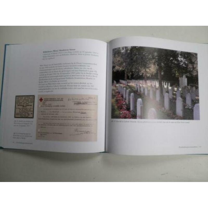 3 herdenkingsmonumenten met 45 namen (Den Haag)