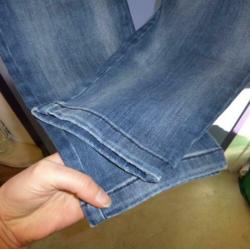 Deyk jeans model Harper. Lichtblauw knie naden 33 L 30273