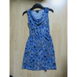 Blauw bloemen bloemenprint jurk jurkje zomer H&M 36 S