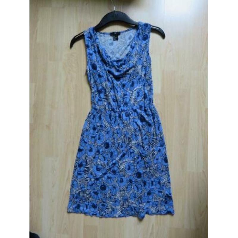 Blauw bloemen bloemenprint jurk jurkje zomer H&M 36 S