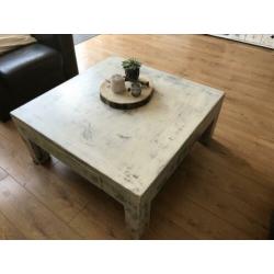 Teakhouten salontafel in krijtwash