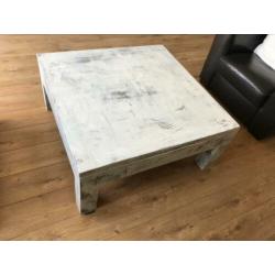 Teakhouten salontafel in krijtwash