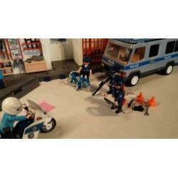 4263 politieburo met uitbouw en 3 sets
