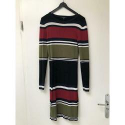 Nikkie kleding maat 34