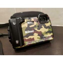 Nikon coolpix W300 incl sd-card en tasje, 2x gebruikt