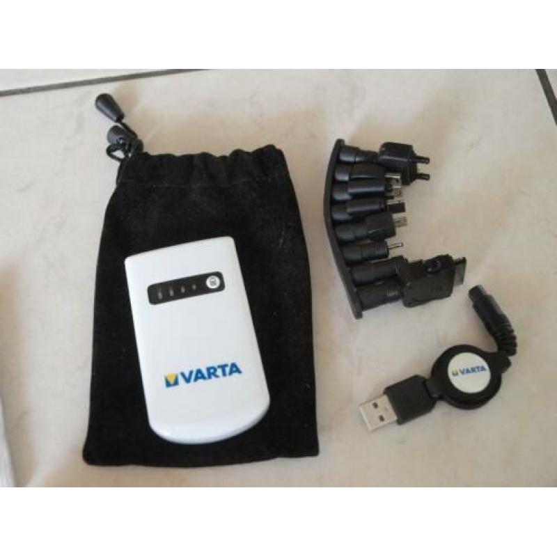 Varta V-Man powerbank 1800 mAh compleet met toebehoren.
