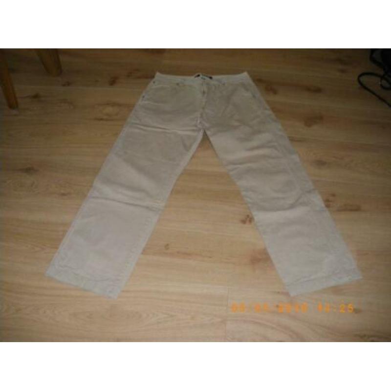 maat 31 mooie zgan beige heren broek merk trp