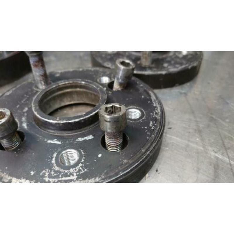 Steek adapters 4x100-5x100