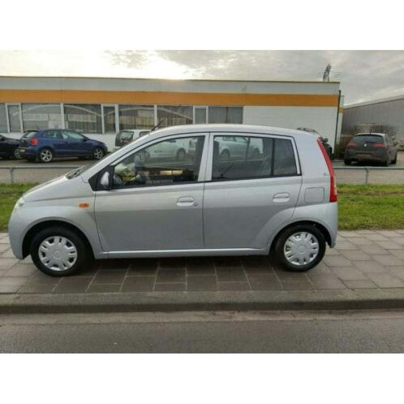 Daihatsu Cuore 1.0-12V Tokyo -MET NIEUWE APK! (bj 2007)