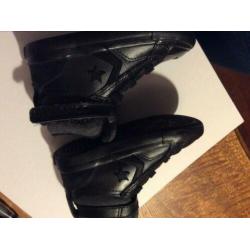 Converse jongengschoen maat 23