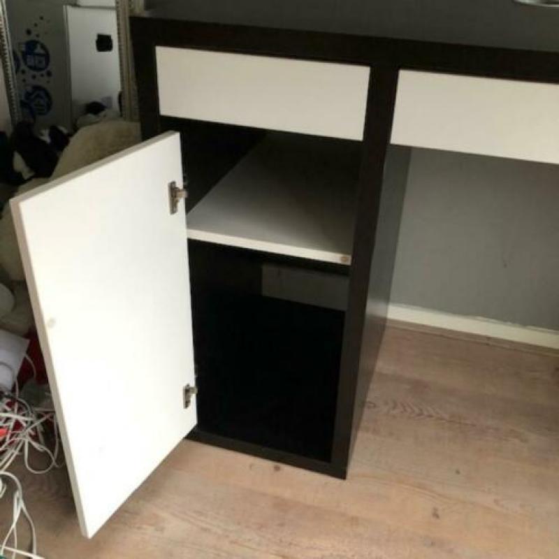 Bureau Micke (Ikea) Zwart met wit)