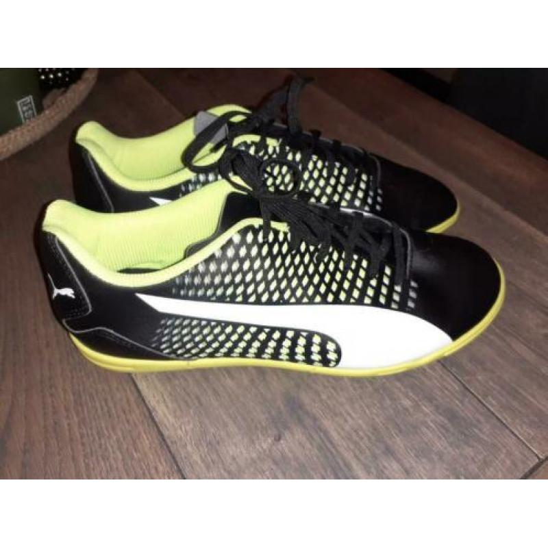 Puma kunstgrasschoenen maat 43