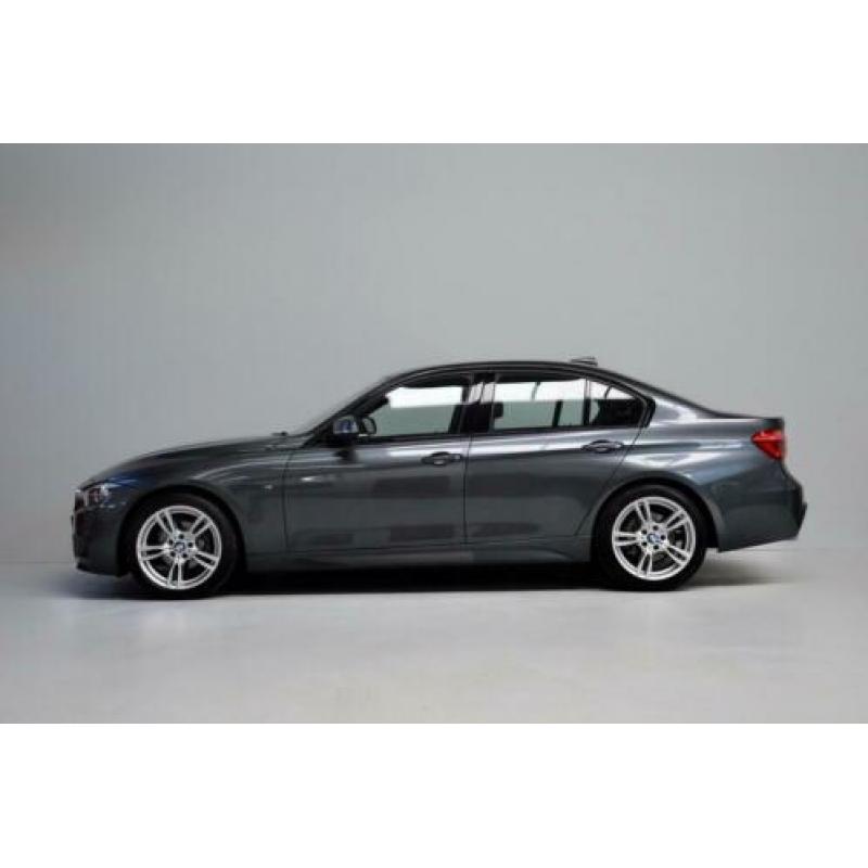 BMW 3-serie 318i M-Sport Automaat Org-NL/Groot-Navigatie/Ful