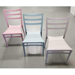 82 x Stapelstoelen restaurant stoelen vintage PP stoel 986
