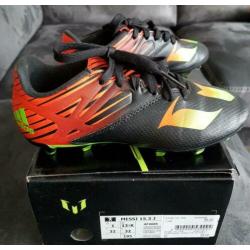 Adidas Messi 15.3 J voetbalschoenen maat 32