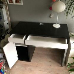 Bureau Micke (Ikea) Zwart met wit)