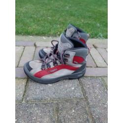 Lowa bergschoenen maat 38