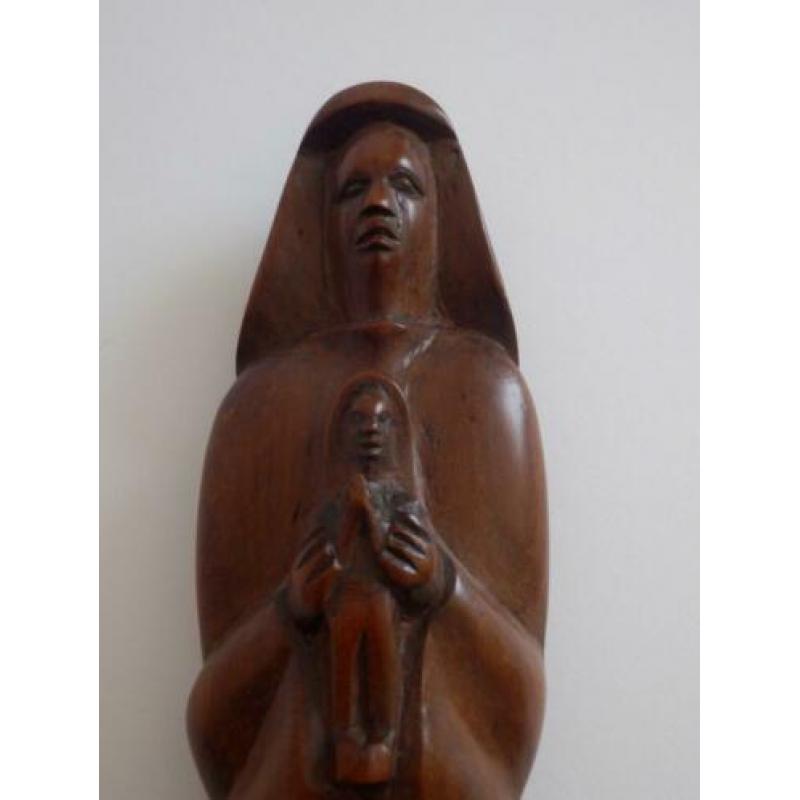 Maria met kind / hout / Afrikaans / 37 cm.