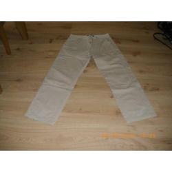 maat 31 mooie zgan beige heren broek merk trp