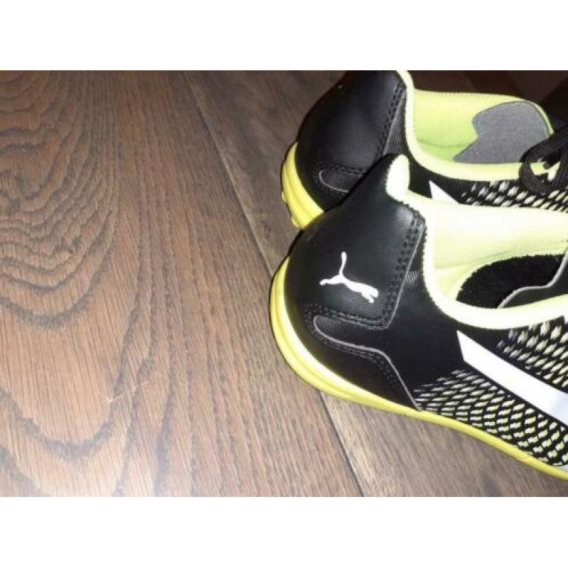 Puma kunstgrasschoenen maat 43