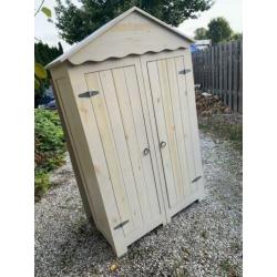 Kinderkleding kast leg hang