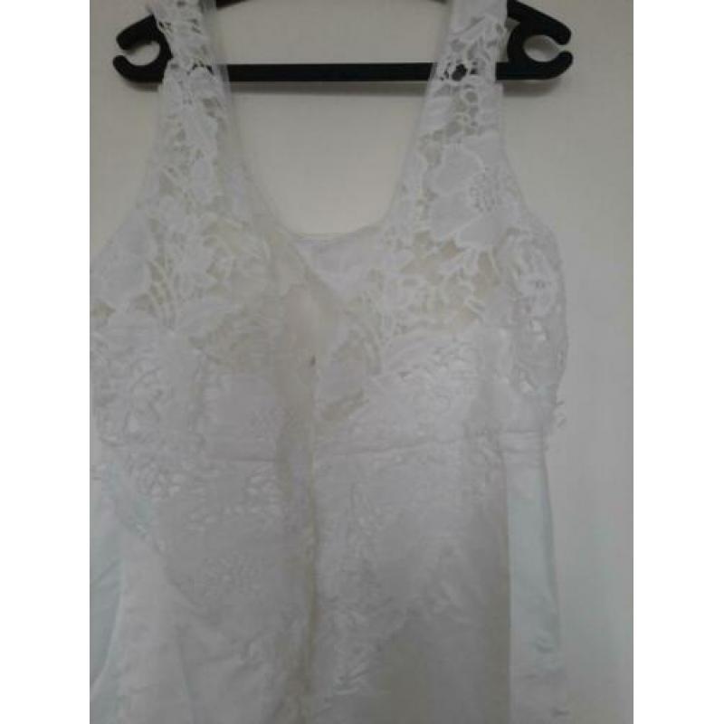 Mooie witte trouwjurk