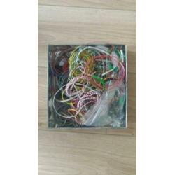 2 dozen vol met Trix modeltreinen
