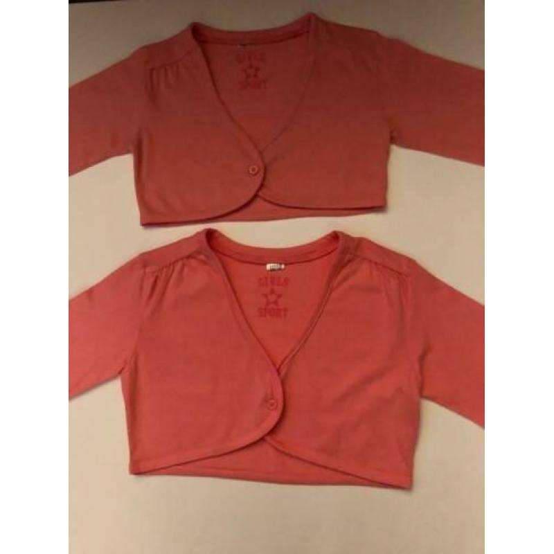 Roze bolero vestjes in 110 / 116 en in 122 / 128 ALS NIEUW