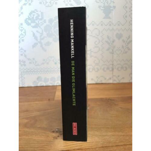 De man die glimlachte, Henning Mankell