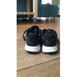 Nike hardloopschoenen maat 32