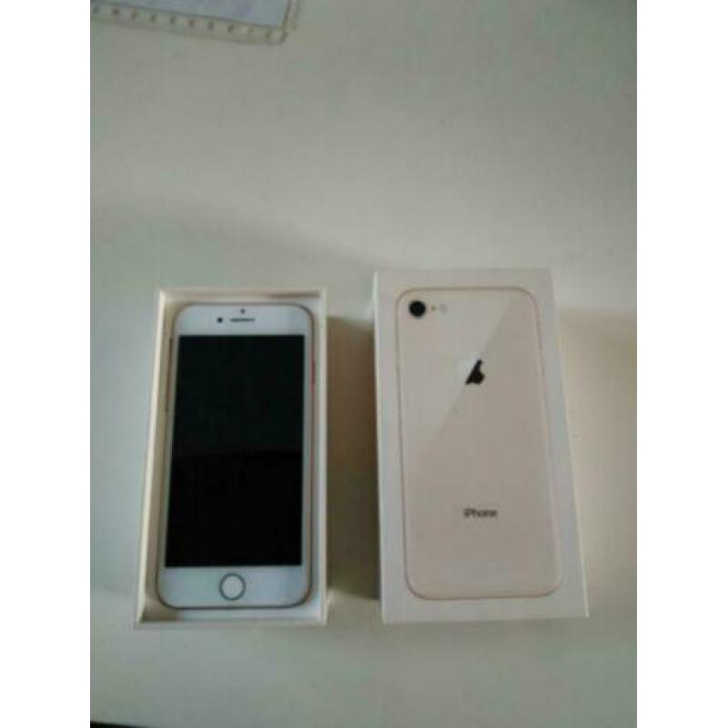 iphone 8 gold 64 g gaat niet meer aan..!!