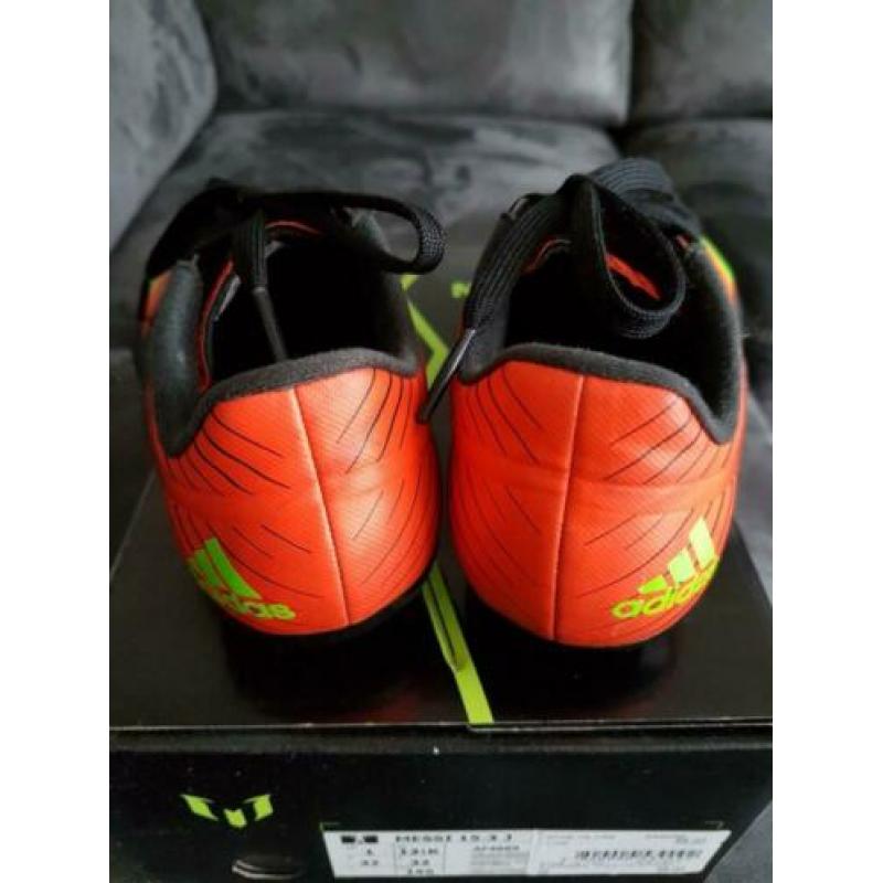 Adidas Messi 15.3 J voetbalschoenen maat 32