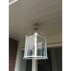 landelijke witte lamp, brokant, ijzer met bloemetjes