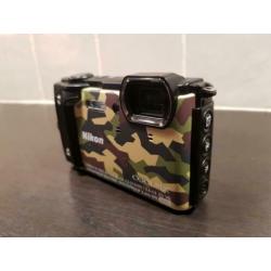 Nikon coolpix W300 incl sd-card en tasje, 2x gebruikt