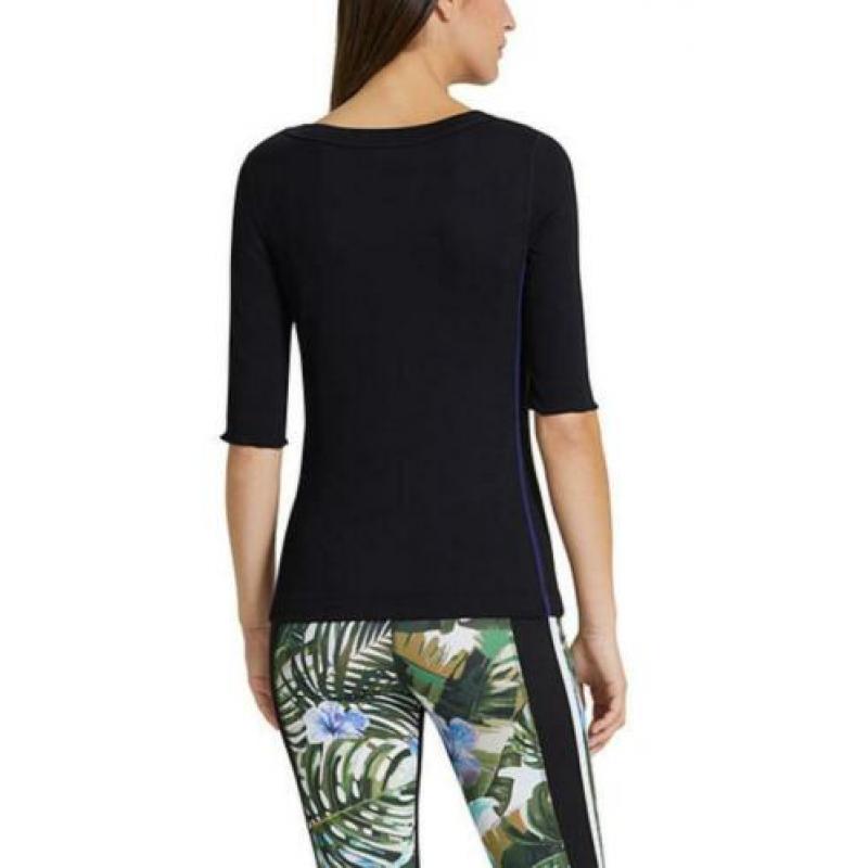 Nieuwstaat Marccain sports zwart shirt maat 40